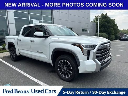 Used 2024 Toyota Tundra Limited AWD/4WD image 2