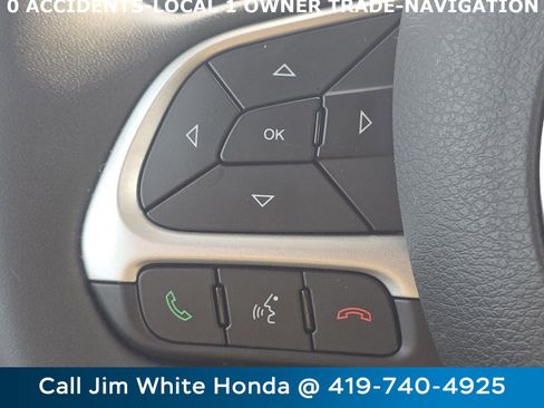 Used 2021 Jeep Renegade Latitude w/ Luxury Group I image 31