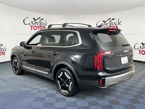Used 2025 Kia Telluride S AWD/4WD image 5
