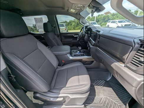 Used 2025 Chevrolet Silverado 1500 LT Trail Boss w/ Convenience Package II AWD/4WD image 23