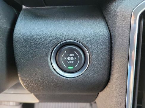 New 2026 GMC Acadia Elevation w/ Elevation Premium Package FWD image 22