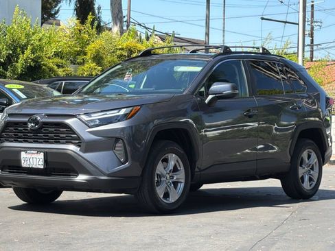 Certified 2025 Toyota RAV4 XLE w/ Convenience Package FWD image 9