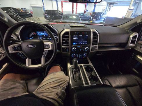 Used 2019 Ford F150 Lariat w/ Equipment Group 502A Luxury image 6