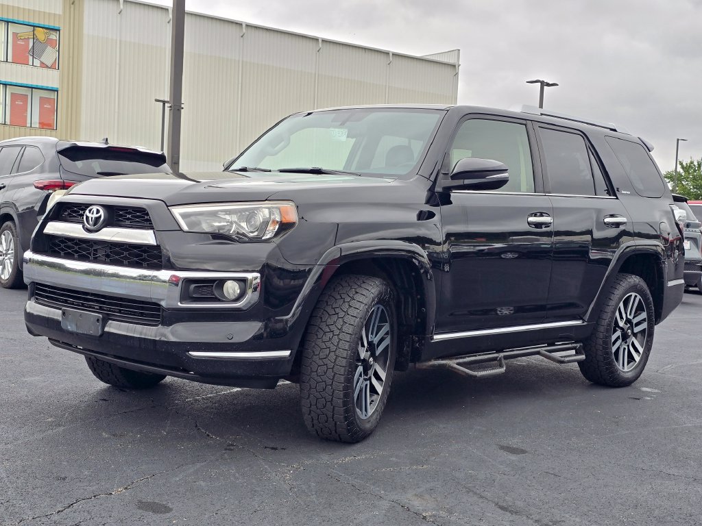 Used 2014 Toyota 4Runner Limited AWD/4WD image 4