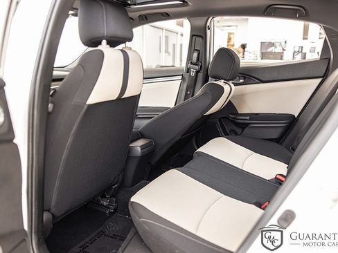 Used 2019 Honda Civic EX image 31