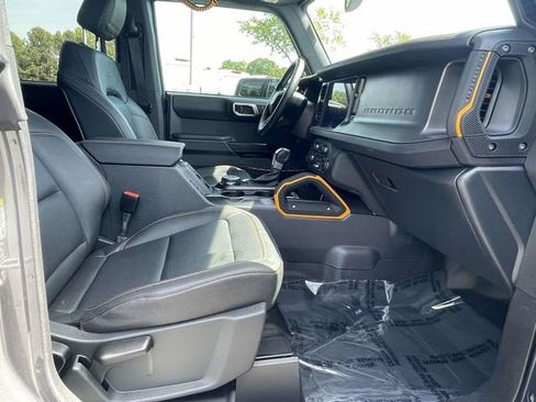 Used 2024 Ford Bronco Badlands AWD/4WD image 27
