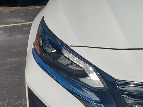 New 2025 Nissan Altima 2.5 S image 9