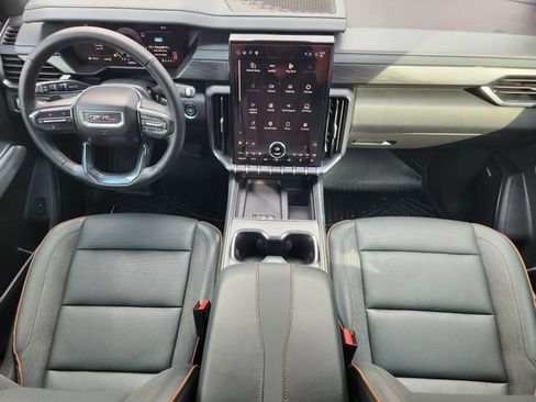 Used 2026 GMC Acadia AT4 w/ Luxury Package AWD/4WD image 27