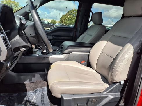 Used 2020 Ford F150 XLT w/ Equipment Group 302A Luxury AWD/4WD image 24