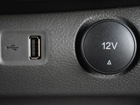 New 2026 Ford Transit 250 148 Medium Roof w/ Load Area Protection Package image 16