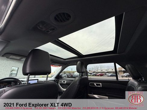 Used 2021 Ford Explorer XLT w/ Equipment Group 202A AWD/4WD image 14