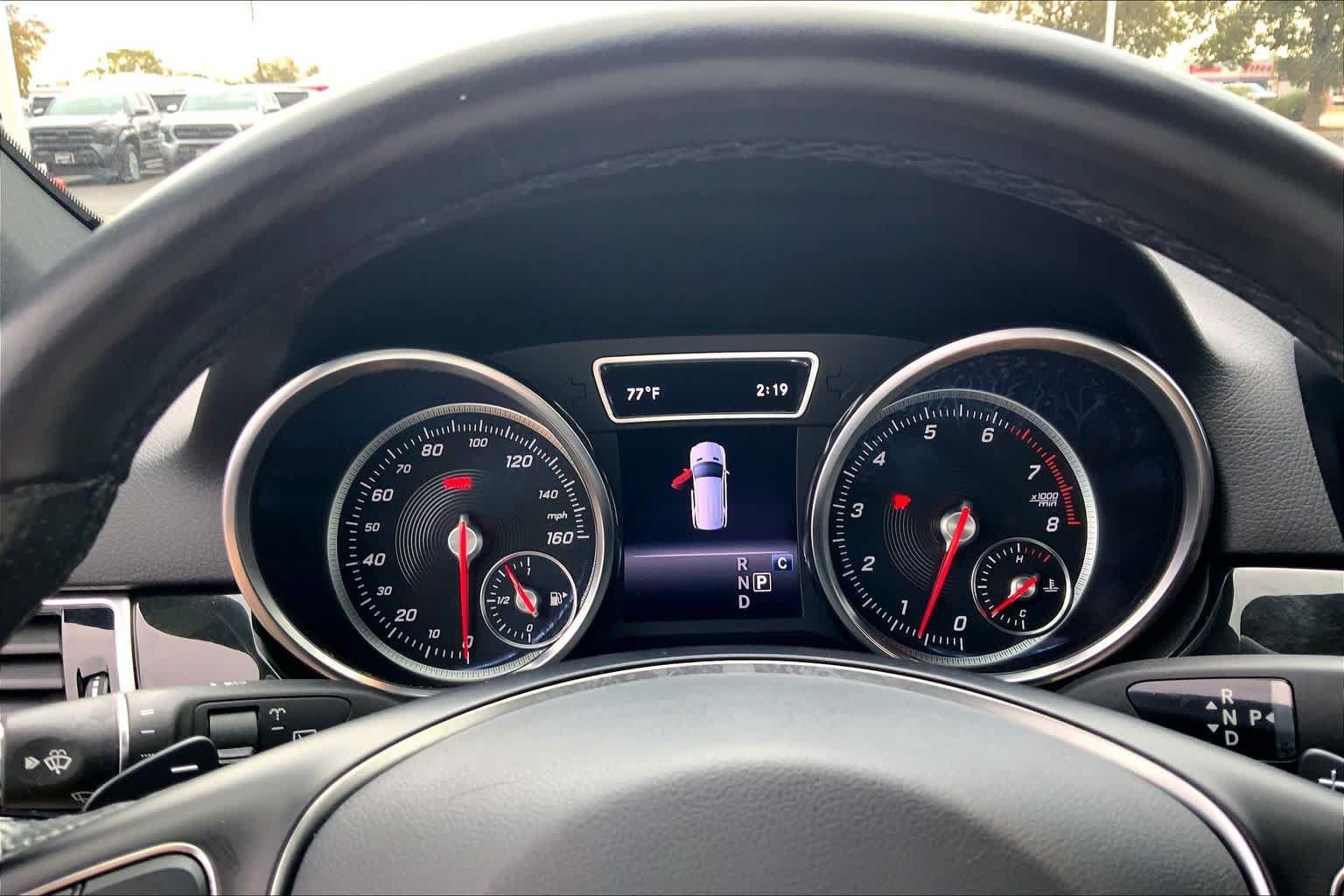 Used 2019 Mercedes-Benz GLE 400 4MATIC image 26