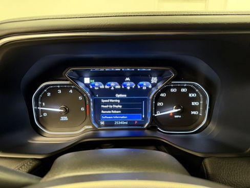 Used 2021 GMC Yukon XL Denali image 19