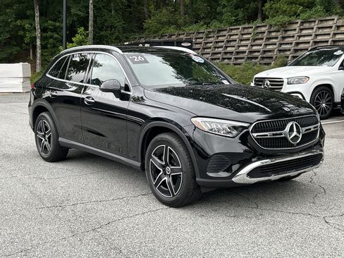 Certified 2026 Mercedes-Benz GLC 300 4MATIC image 4
