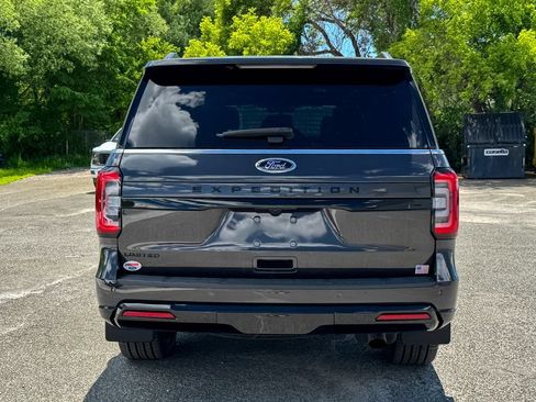 Certified 2023 Ford Expedition Limited AWD/4WD image 4
