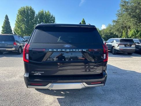 Used 2025 Ford Expedition Max Platinum w/ Platinum Ultimate Package AWD/4WD image 6