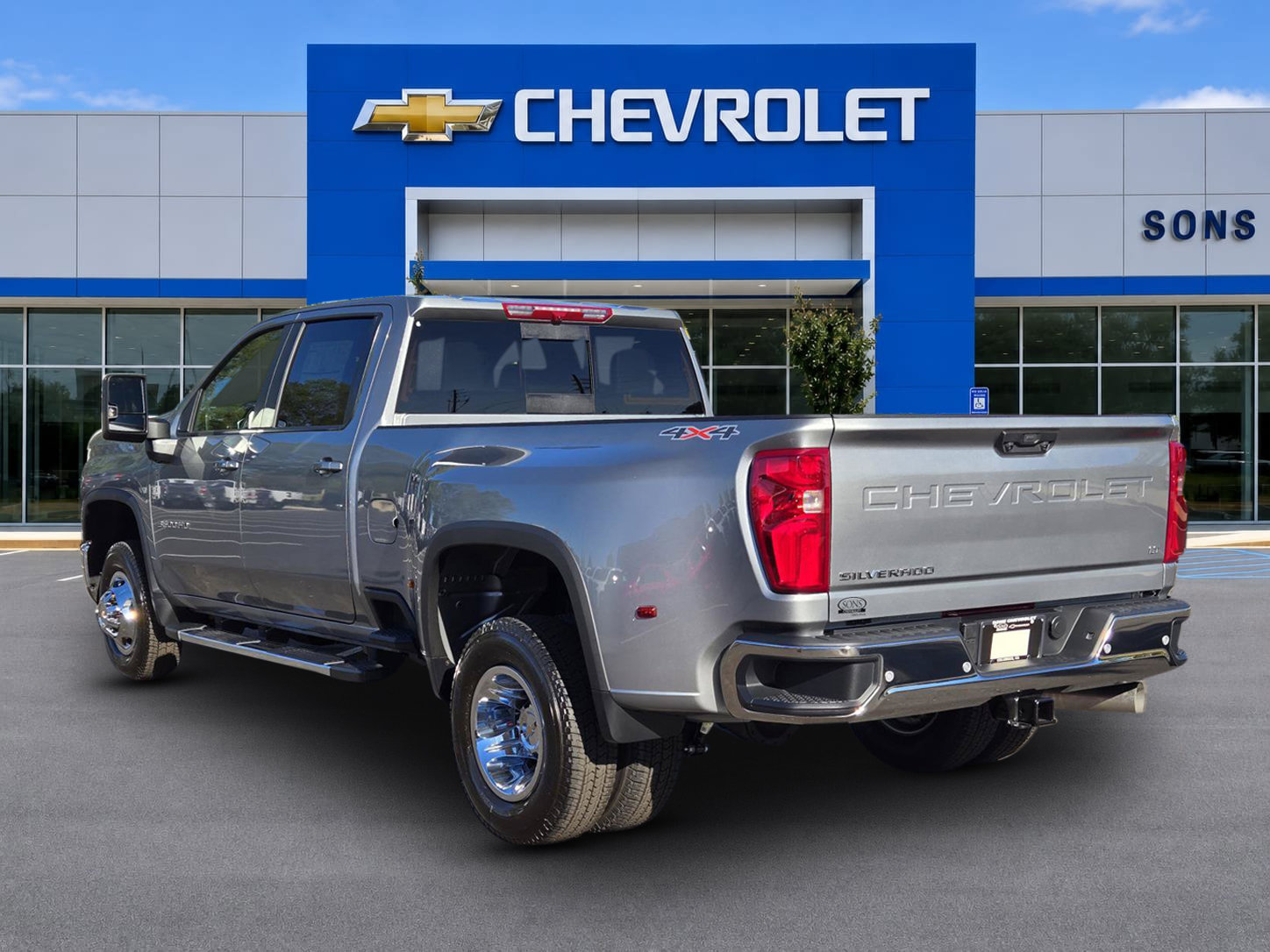 New 2026 Chevrolet Silverado 3500 LT w/ All Star Edition AWD/4WD image 7