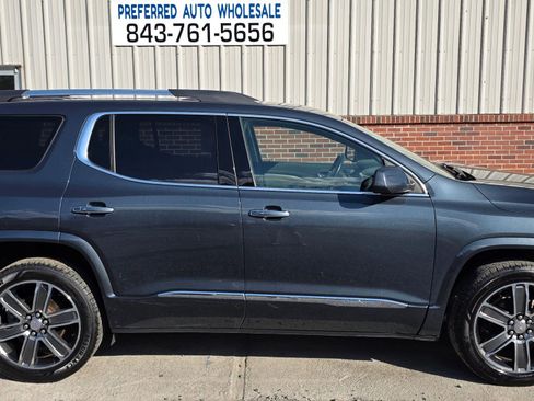 Used 2019 GMC Acadia Denali AWD/4WD image 4