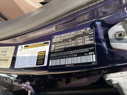 Certified 2022 Mercedes-Benz GLE 350 4MATIC w/ AMG Line Exterior image 37