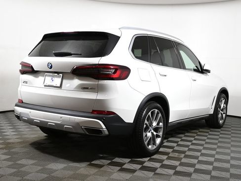 Used 2022 BMW X5 xDrive40i w/ Premium Package AWD/4WD image 7