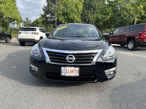 Used 2015 Nissan Altima 2.5 SV FWD image 2