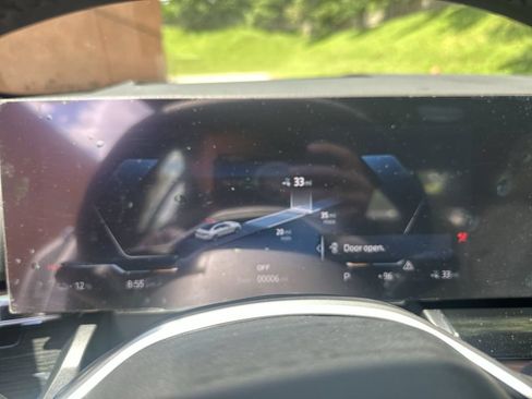 Used 2026 BMW i5 eDrive40 w/ Premium Package AWD/4WD image 19