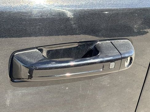 Used 2021 RAM 1500 Limited w/ Night Edition image 14