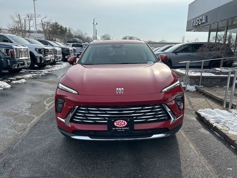 New 2025 Buick Envision Preferred image 2