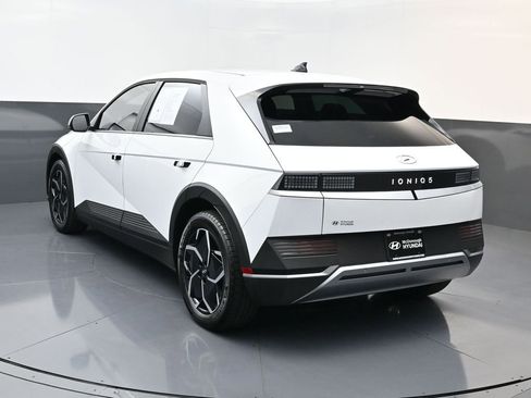Certified 2024 Hyundai Ioniq 5 SEL image 5