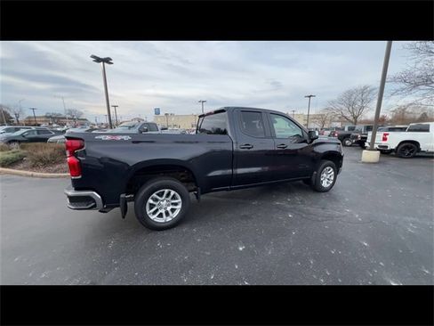 Used 2022 Chevrolet Silverado 1500 LT image 8