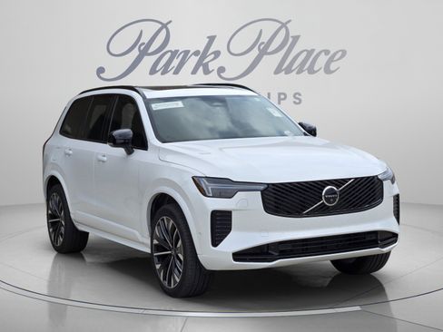 Used 2026 Volvo XC90 B6 Ultra w/ Protection Package Premier AWD/4WD image 15