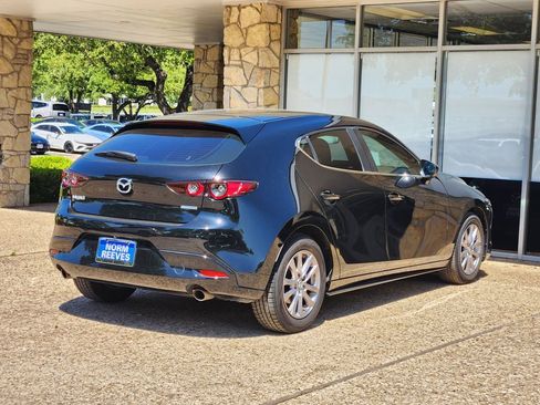 Used 2021 MAZDA MAZDA3 s FWD image 6