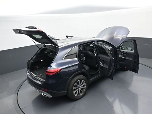 Used 2023 Mercedes-Benz GLC 300 image 44