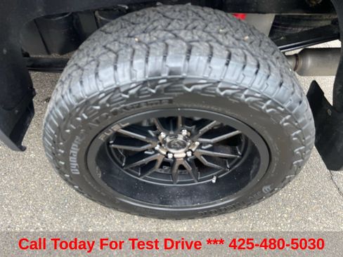 Used 2021 Chevrolet Silverado 1500 LT Trail Boss w/ Convenience Package II AWD/4WD image 12