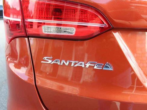Used 2013 Hyundai Santa Fe Sport w/ Technology Pkg AWD/4WD image 7