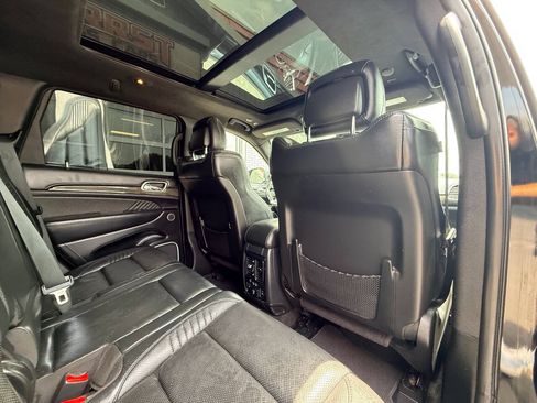 Used 2018 Jeep Grand Cherokee Trackhawk AWD/4WD image 35