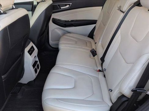 Used 2016 Ford Edge Titanium w/ Equipment Group 301A image 17