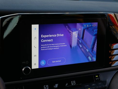 Certified 2025 Toyota Camry LE image 22