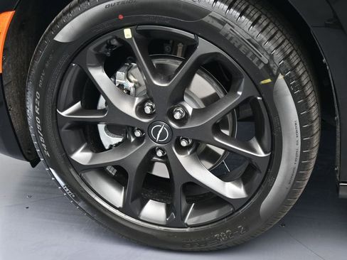 New 2026 Chrysler Pacifica Select w/ S Appearance Package image 28