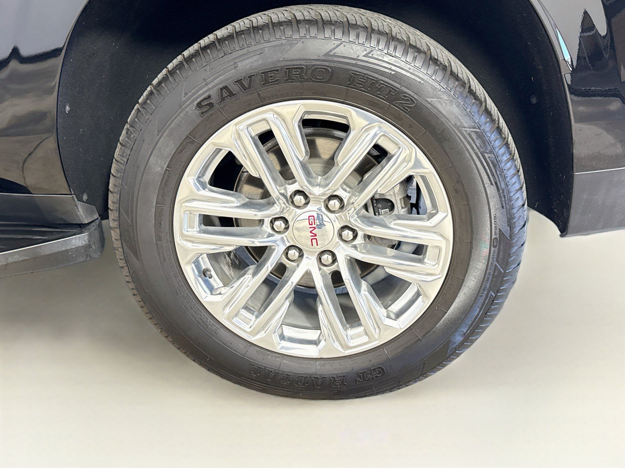 Used 2023 GMC Yukon XL SLT RWD image 33