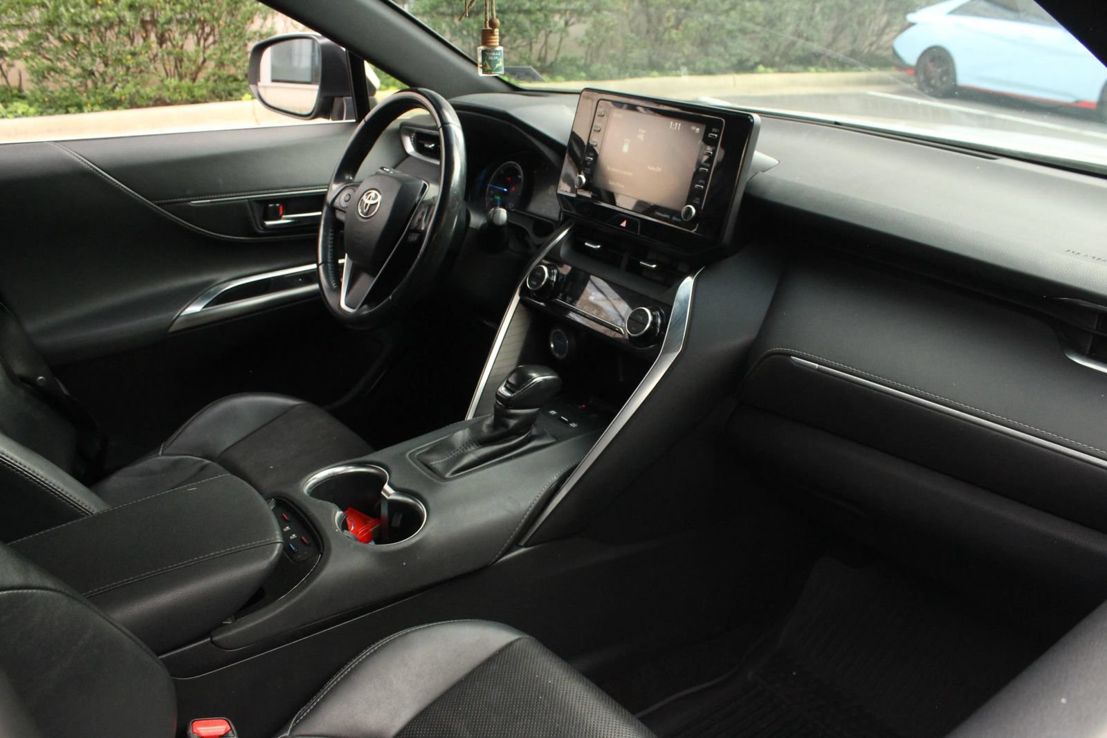 Used 2021 Toyota Venza XLE w/ Softex Package AWD/4WD image 23