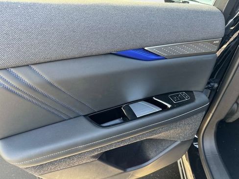 New 2026 Cadillac Optiq V image 10