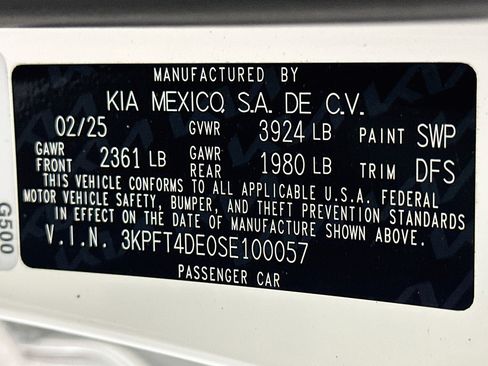 Used 2025 Kia K4 FWD image 12