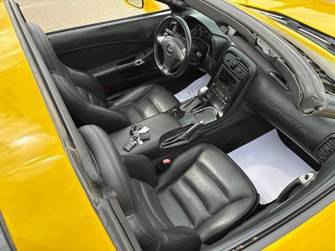 Used 2008 Chevrolet Corvette Coupe w/ Preferred Equipment Group RWD image 44