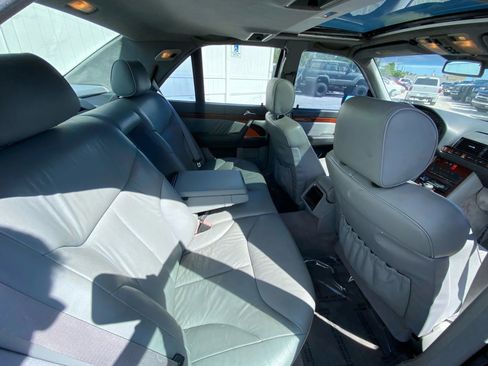 Used 1999 Mercedes-Benz S 320 image 21