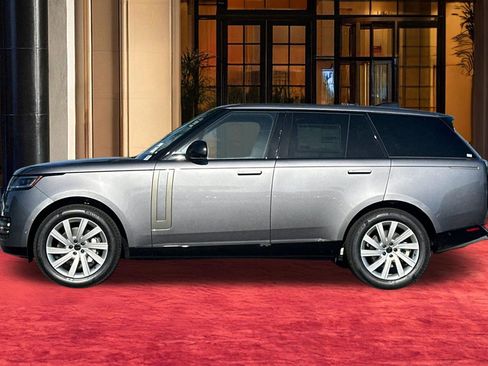New 2026 Land Rover Range Rover SE AWD/4WD image 2