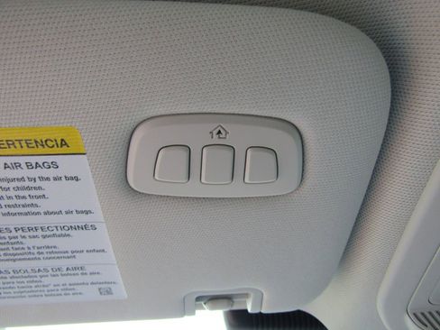 New 2025 Ford Explorer Active w/ Active Comfort Package image 29