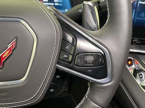 Used 2025 Chevrolet Corvette Stingray w/ Z51 Performance Package image 33