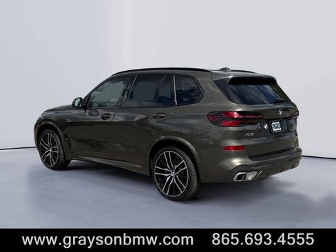 Used 2026 BMW X5 xDrive40i w/ M Sport Package image 5
