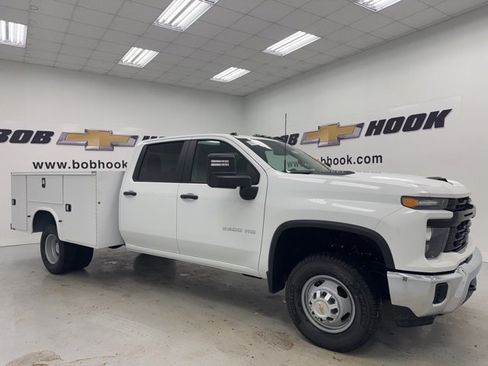 New 2025 Chevrolet Silverado 3500 W/T w/ WT Convenience Package image 3